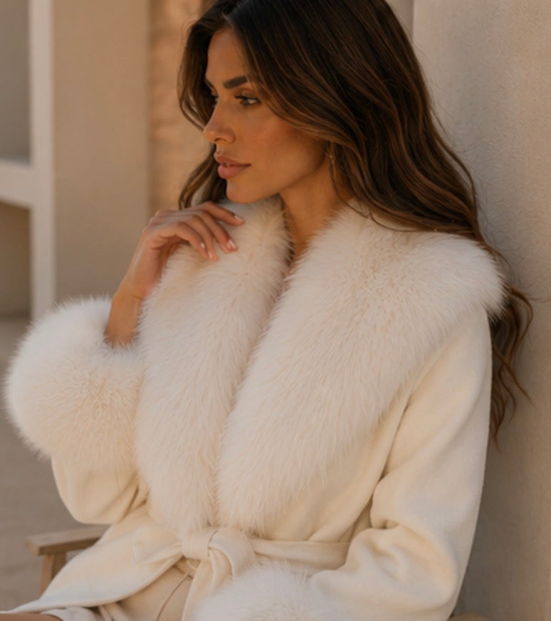 MAISON AVELORE KALA — Faux Manteau en Fourrure