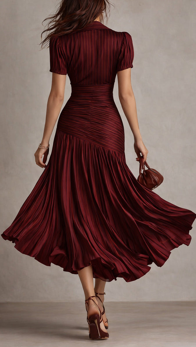 Adriana - Robe Midi Satinée à Rayures Rétro