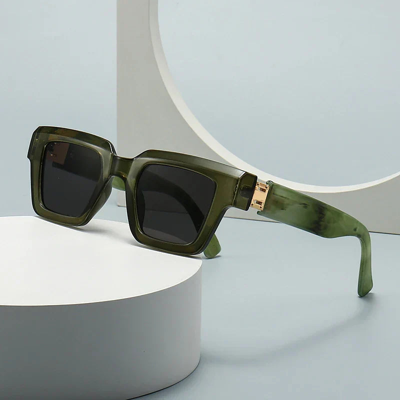 MAISON AVELORE KATARIN — Luxe Cat Eye Lunettes de Soleil (Multicolore)