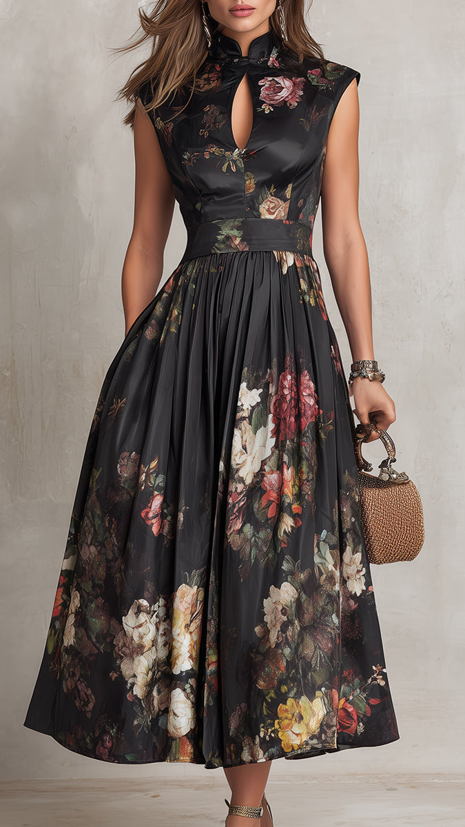 Robe Midi Plissée en Soie Noire à Imprimé Floral et Col Montant