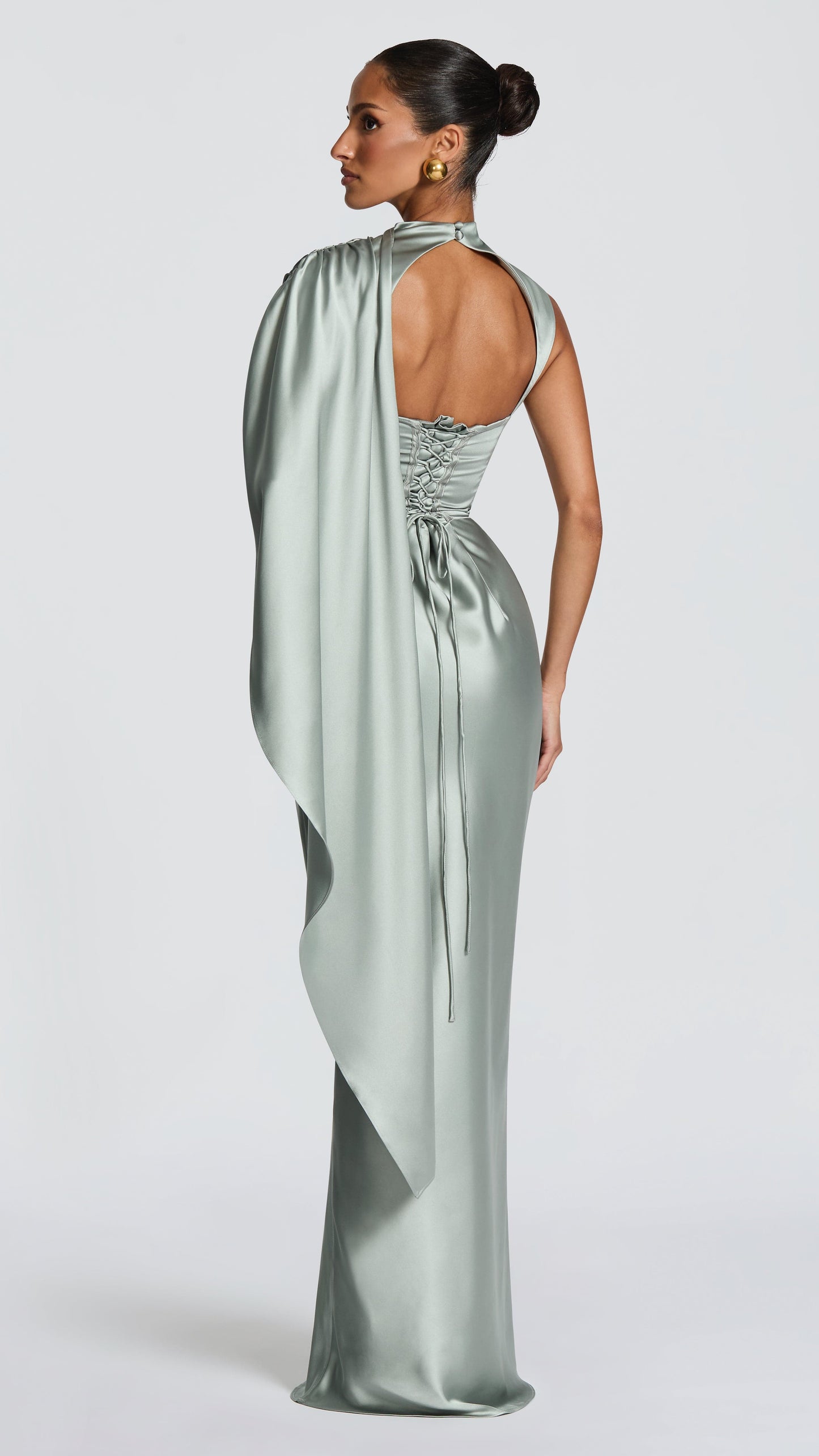 MAISON AVELORE AVENDRA — Robe Longue en Satin Drapé (Sauge)