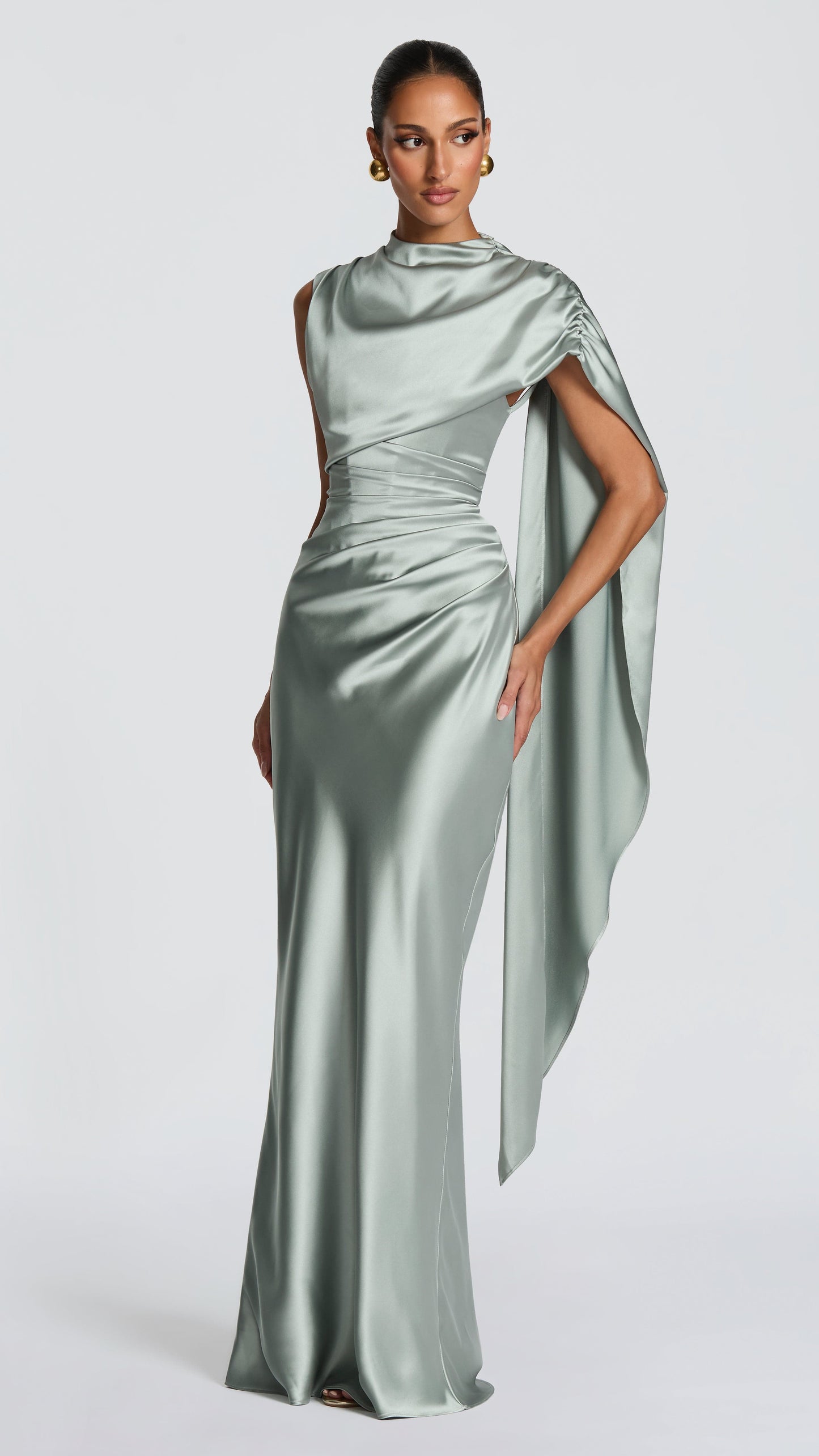 MAISON AVELORE AVENDRA — Robe Longue en Satin Drapé (Sauge)