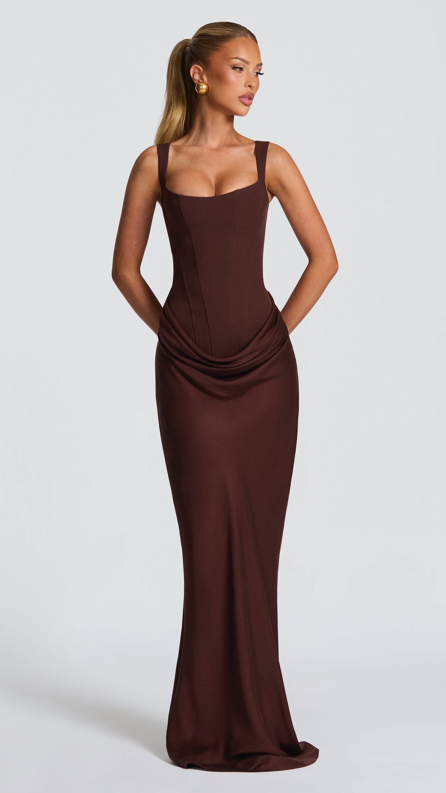MAISON AVELORE CORNELIA — Drapé Robe Longue Corset (Prune)