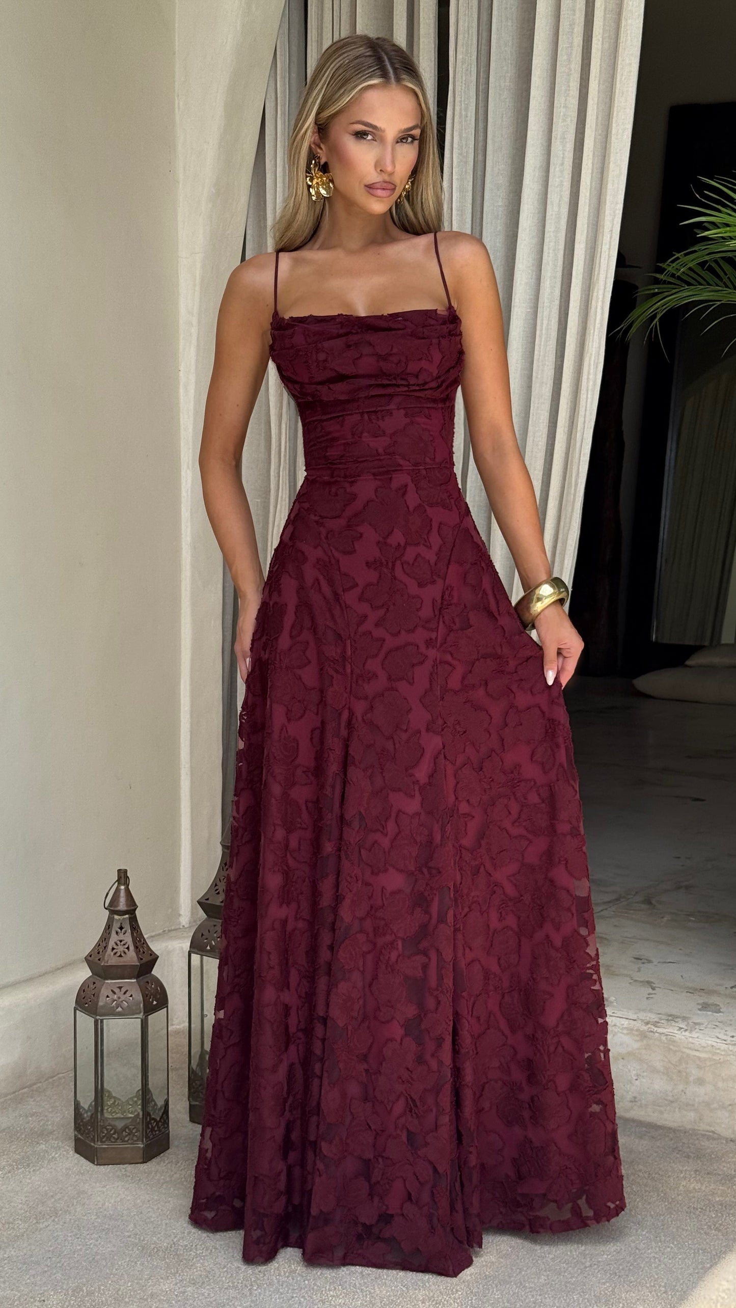 MAISON AVELORE FRANCIS ICON — Bordeaux Robe Longue Florale