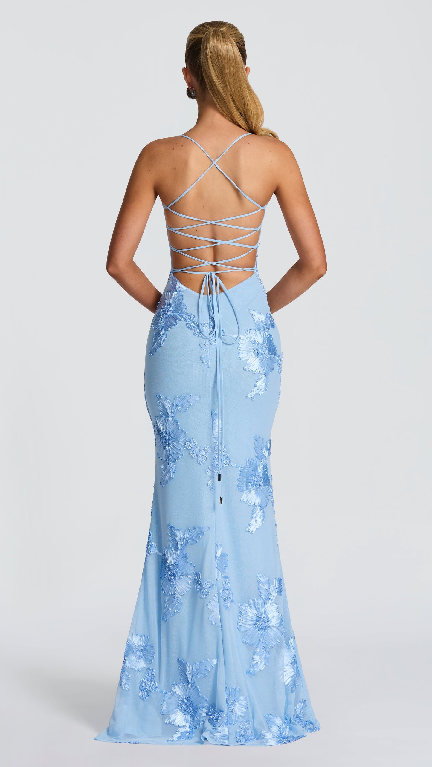 MAISON AVELORE NEFERTITI ICON — Robe Longue Florale (Bleu Glacier)