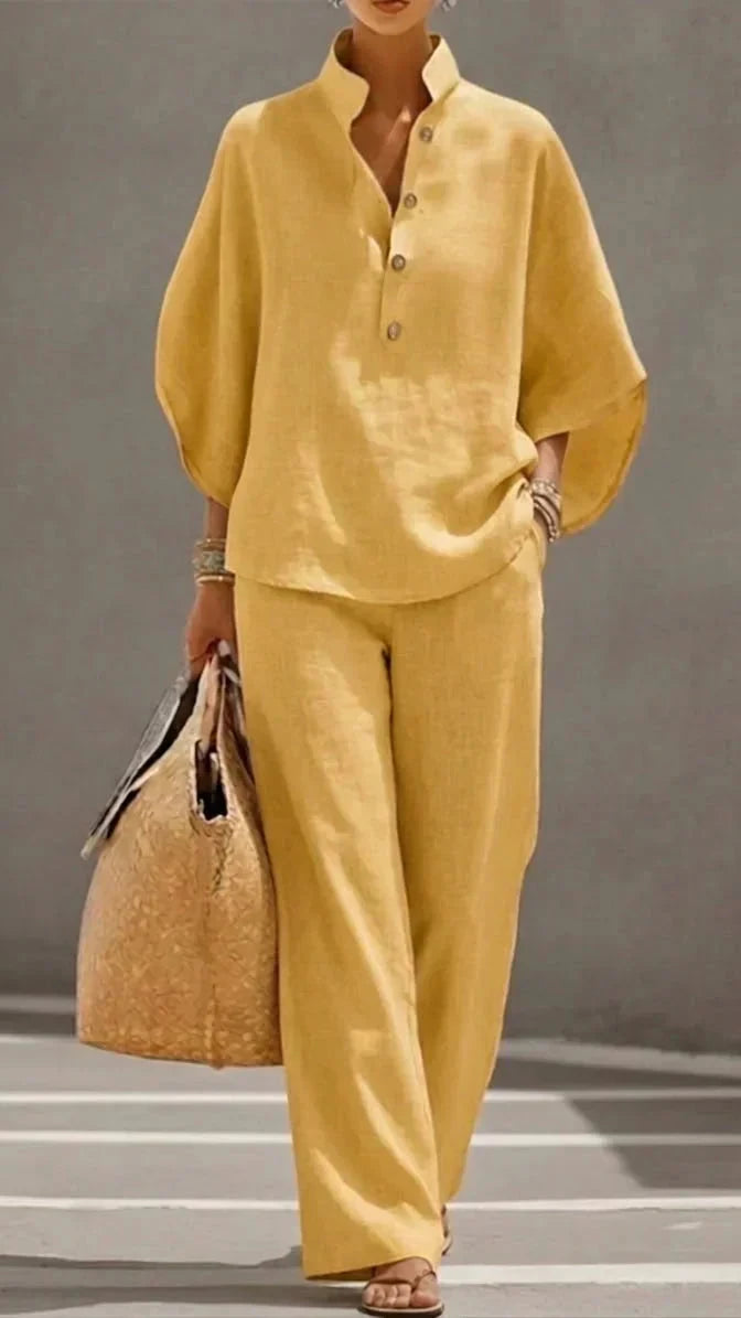Maribel™ | Ensemble en lin avec blouse à manches chauve-souris et pantalon large.
