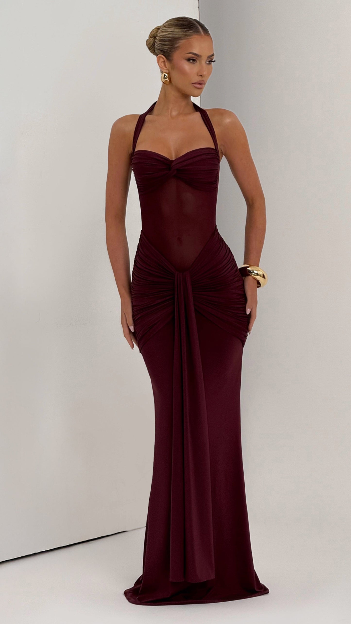 MAISON AVELORE VIXEN ICON — Robe Longue Licou (Cherry Lacquer)