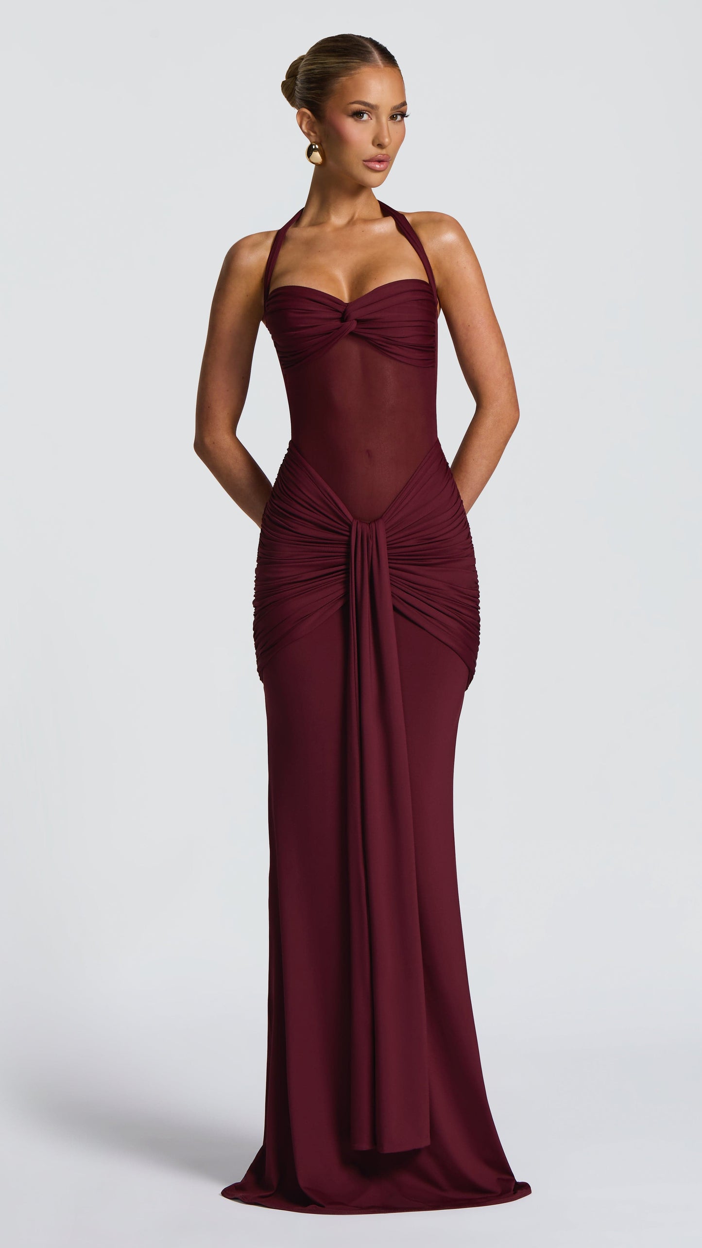 MAISON AVELORE VIXEN ICON — Robe Longue Licou (Cherry Lacquer)